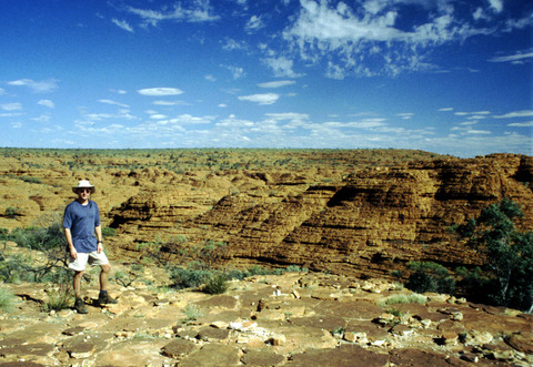 australia - kings canyon.jpg